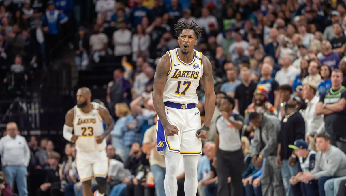 Dorian Finney-Smith’s Ankle Woes Add to Lakers’ Salary-Cap Storm